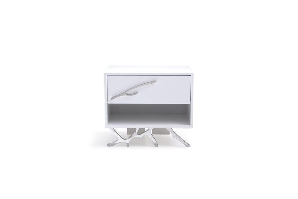 VIG Furniture Modrest Legend Modern White Nightstand VGVCN8111-WHT