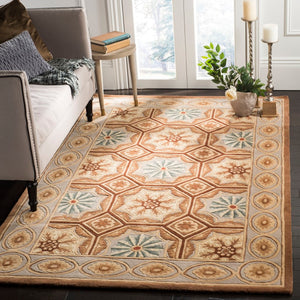 Safavieh NA513 Hand Tufted Rug