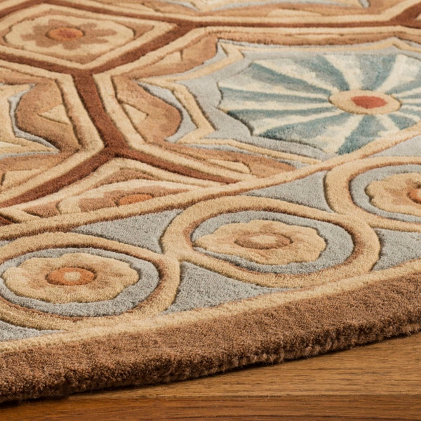 Safavieh NA513 Hand Tufted Rug