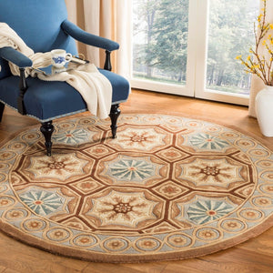 Safavieh NA513 Hand Tufted Rug