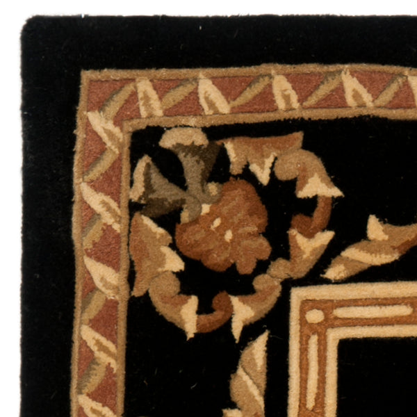 Safavieh NA516 Hand Tufted Rug