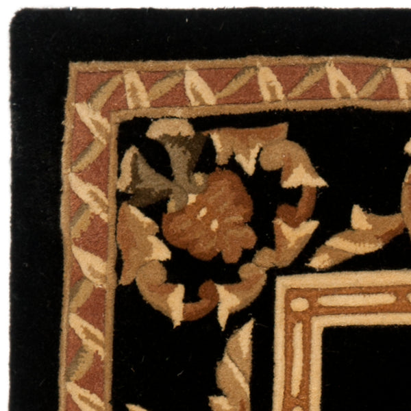 Safavieh NA516 Hand Tufted Rug