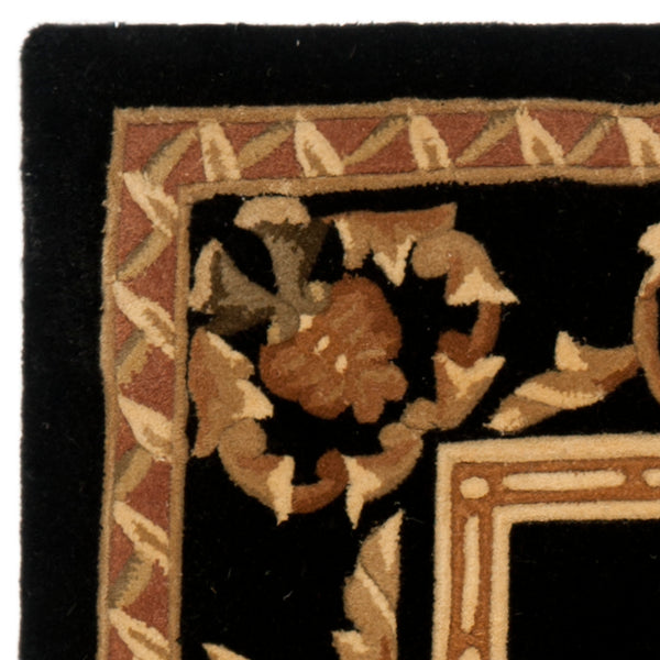 Safavieh NA516 Hand Tufted Rug