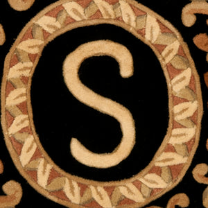 Safavieh NA516 Hand Tufted Rug