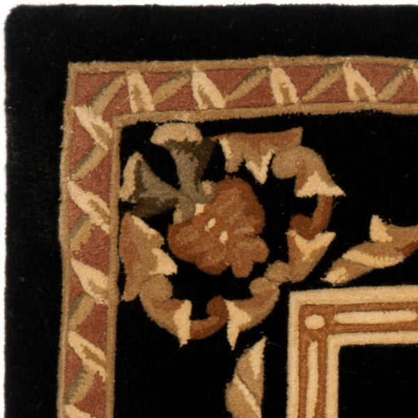 Safavieh NA516 Hand Tufted Rug