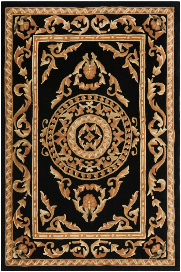 Safavieh NA517 Hand Tufted Rug