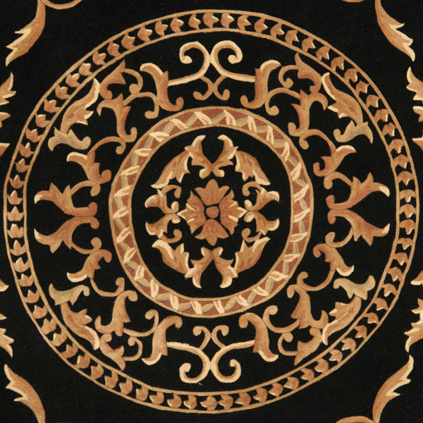 Safavieh NA517 Hand Tufted Rug