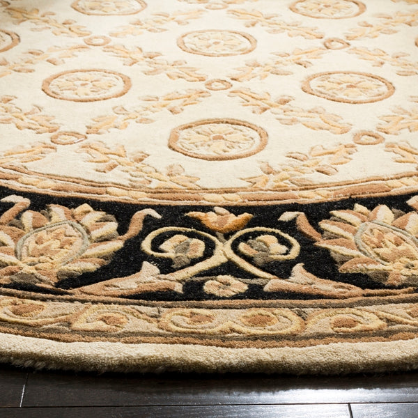 Safavieh Naples NA521 Hand Tufted Rug