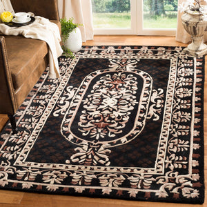 Safavieh Naples NA851 Hand Tufted Rug
