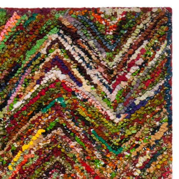 Safavieh Nantucket NAN141 Hand Tufted Rug