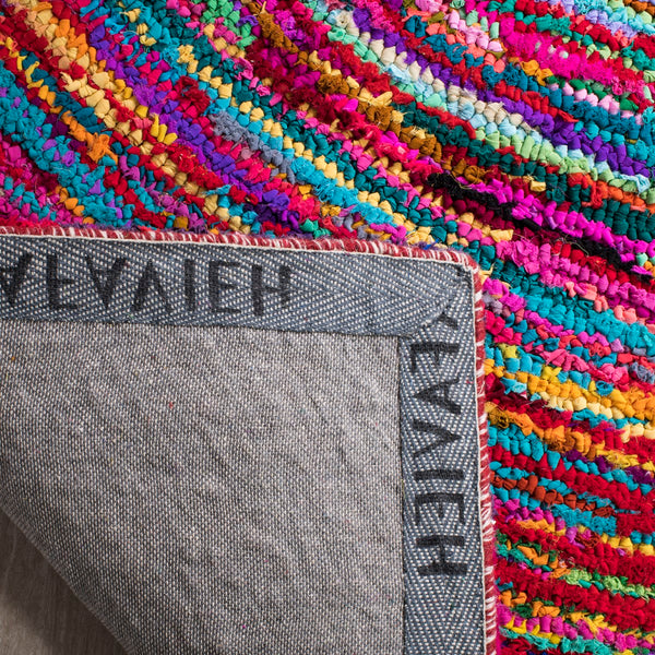 Safavieh Nantucket NAN315 Hand Tufted Rug