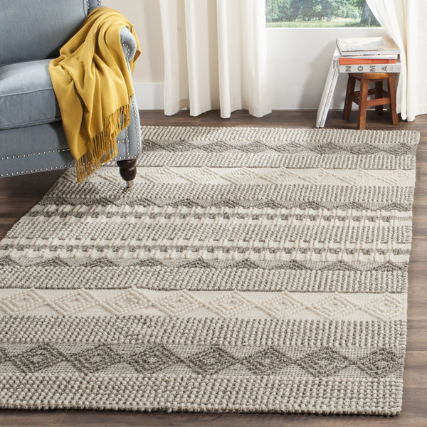 Safavieh Natura 102 Hand Woven 60 % Wool 40 % Cotton Rug NAT102A-4SQ