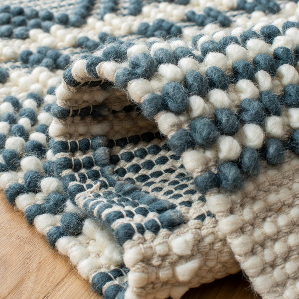 Safavieh Natura 102 Hand Woven 60% Wool and 40% Cotton Rug NAT102Y-9