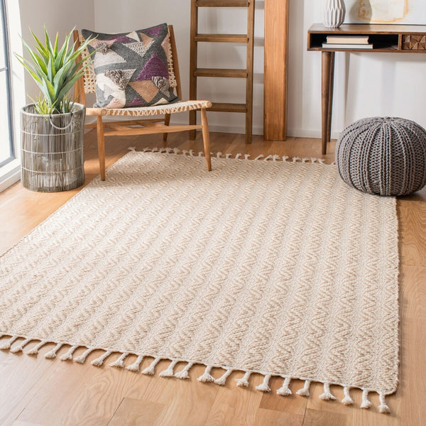 Safavieh Natura Tassle 153 Hand Loomed 60% Polyester and 40% Wool Rug NAT153B-3