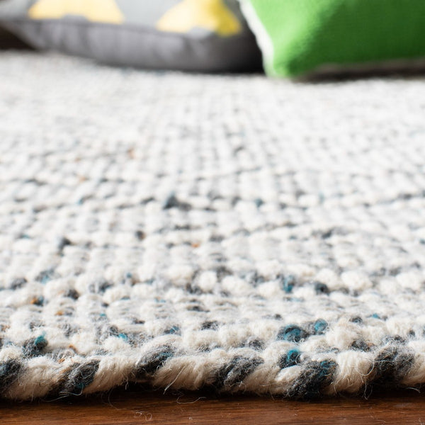 Safavieh Natura Tassle 153 Hand Loomed 60% Polyester and 40% Wool Rug NAT153H-3