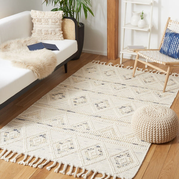 Safavieh Natura 175  Hand Loomed 60% Wool, 30% Jute, 10% Cotton Rug NAT175F-8