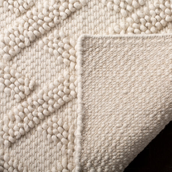 Safavieh Natura NAT253 Hand Loomed Rug