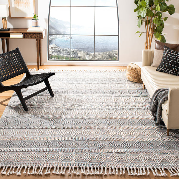 Safavieh Natura 317  Hand Woven 60% Wool & 40% Viscose Rug NAT317G-9