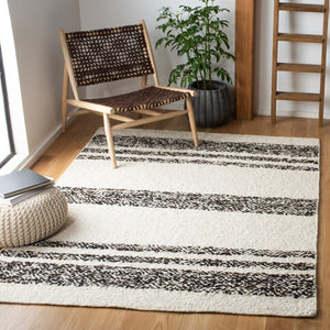 Natura 328 Hand Woven 90% Wool, 10% Cotton 0 Rug Black / Ivory 90% Wool, 10% Cotton NAT328Z-9