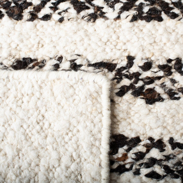 Natura 329 Hand Woven 90% Wool, 10% Cotton 0 Rug Black / Ivory 90% Wool, 10% Cotton NAT329Z-9