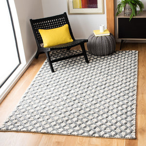 Safavieh Natura 404 Hand Woven 65% Polyester/30% Viscose/and 5% Wool Rug NAT404F-3