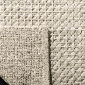 Safavieh Natura 408 Hand Woven 65% Polyester/30% Viscose/and 5% Wool Rug NAT408A-3