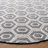 Natura 476 Bohemian Hand Woven 60% Wool, 40% Cotton Rug Ivory / Black