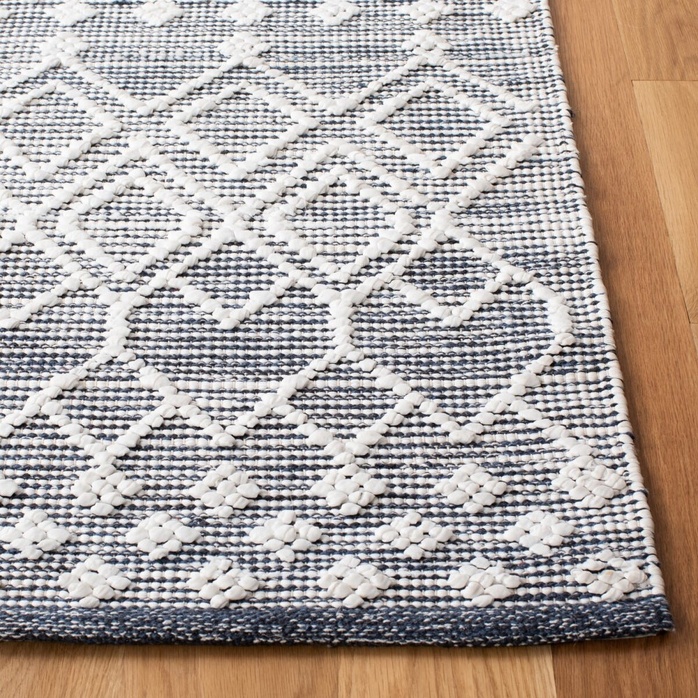 Safavieh Natura 575 Hand Woven 50% Cotton and 50% Viscose Rug NAT575H-8