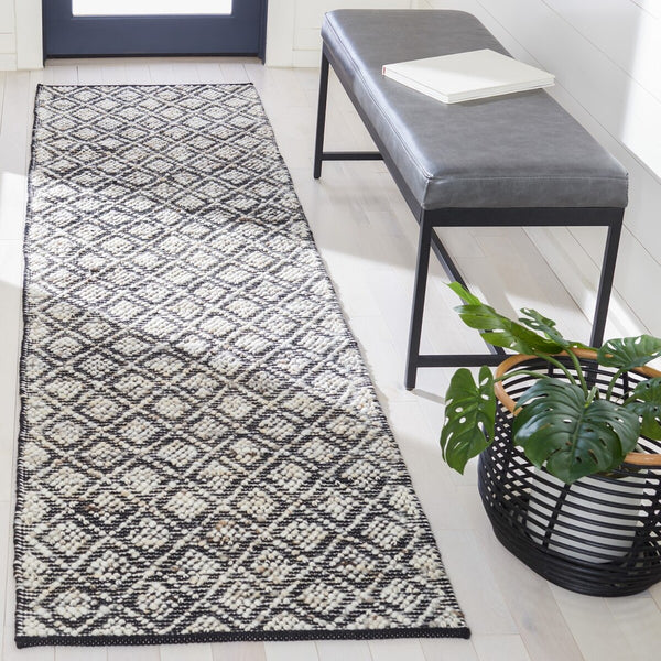 Safavieh Natura 615 Hand Woven 70% Wool and 30% Cotton Rug NAT615T-8