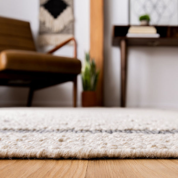 Safavieh Natura NAT624 Hand Woven Rug