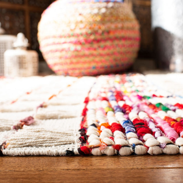 Safavieh Natura 657 Hand Woven 75% Cotton, 25% Polyester Rug NAT657A-4