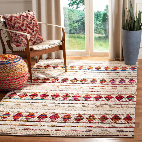 Safavieh Natura 657 Hand Woven 75% Cotton, 25% Polyester Rug NAT657A-4