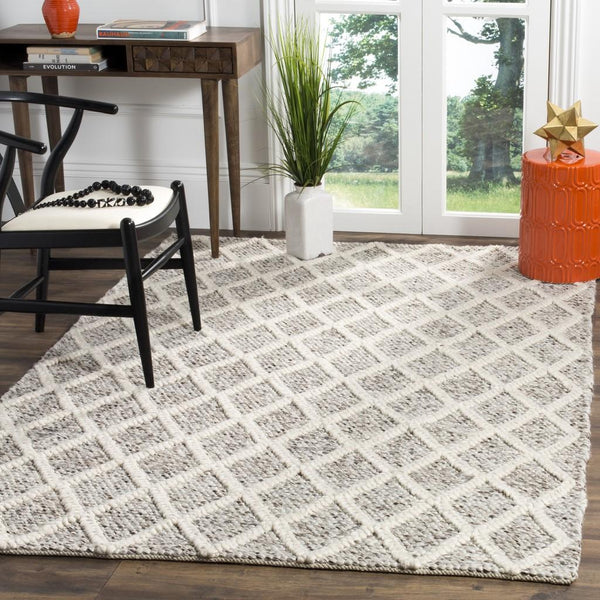 Safavieh Natura 711 Hand Woven 80% Polyester and 20% Cotton Rug NAT711A-2