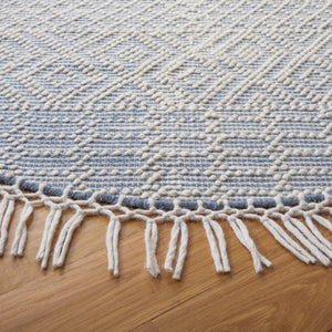 Safavieh Natura 852 Hand Loomed Wool Bohemian Rug NAT852A-8SQ