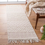 Safavieh Natura 852 Hand Loomed Wool Bohemian Rug NAT852R-8SQ