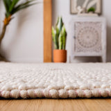 Safavieh Natura 852 Hand Loomed Wool Bohemian Rug NAT852R-8SQ