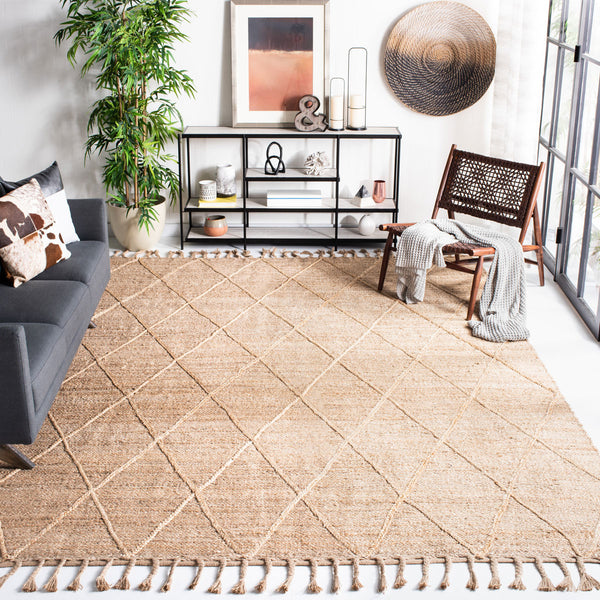 Safavieh Natural Fiber 107 Hand Woven Jute Rug NF107B-9