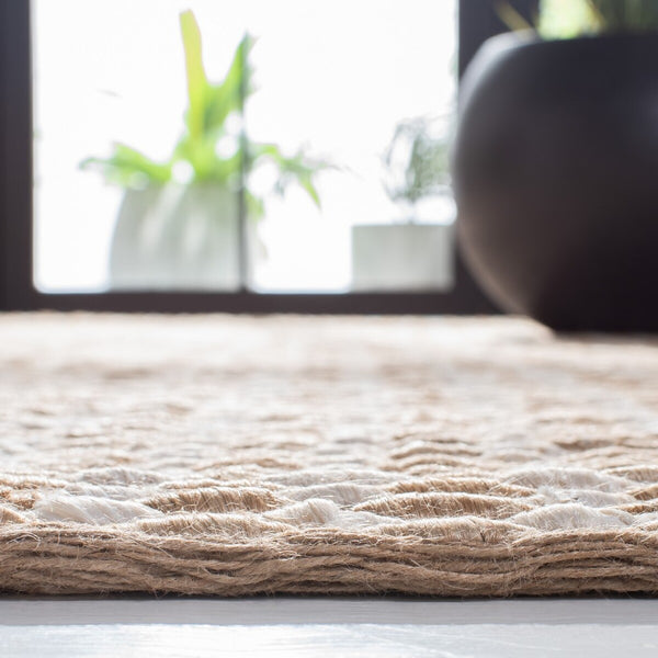 Safavieh Natural Fiber 110  Hand Woven Jute Rug NF110B-9