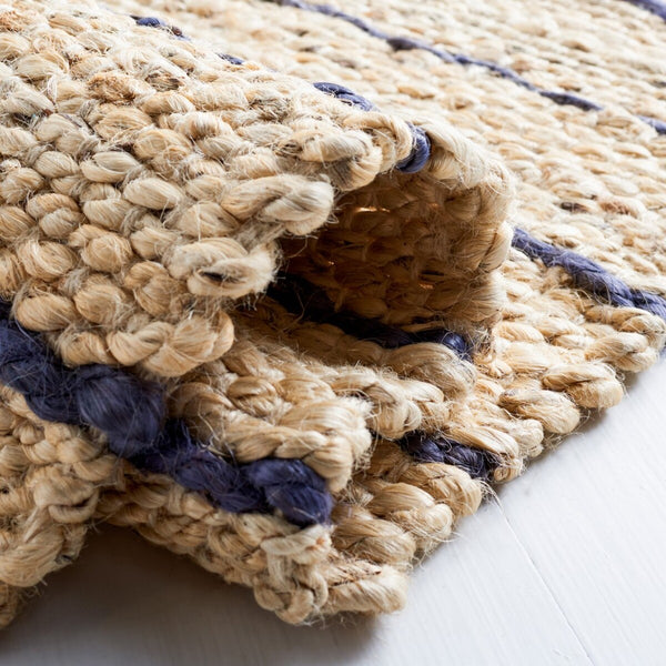 Safavieh Natural Fiber 122 Hand Woven Jute Contemporary Rug NF122V-9