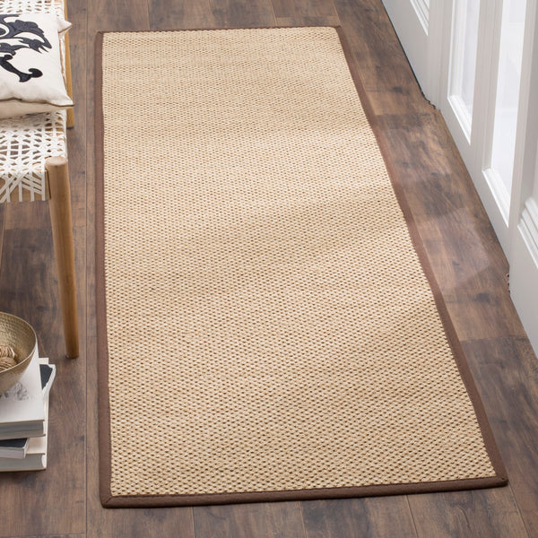 Safavieh Natural NF141 Power Loomed Rug