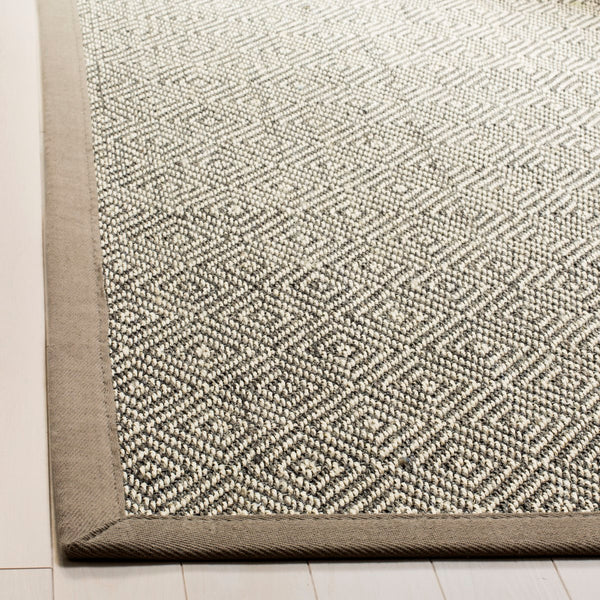 Safavieh Natural NF151 Power Loomed Rug