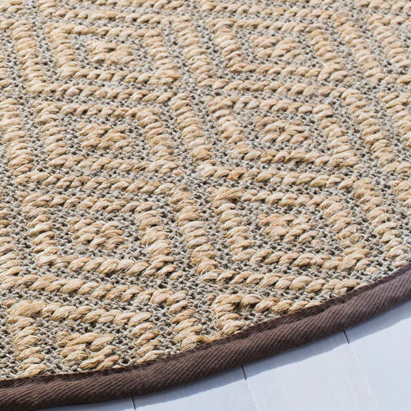 Safavieh Natural NF154 Power Loomed Rug