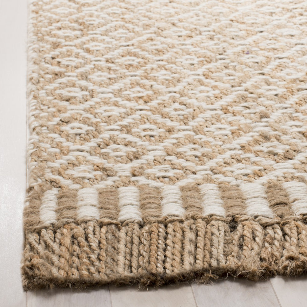 Safavieh Natural Fiber 182 Hand Woven Jute Rug NF182A-9SQ