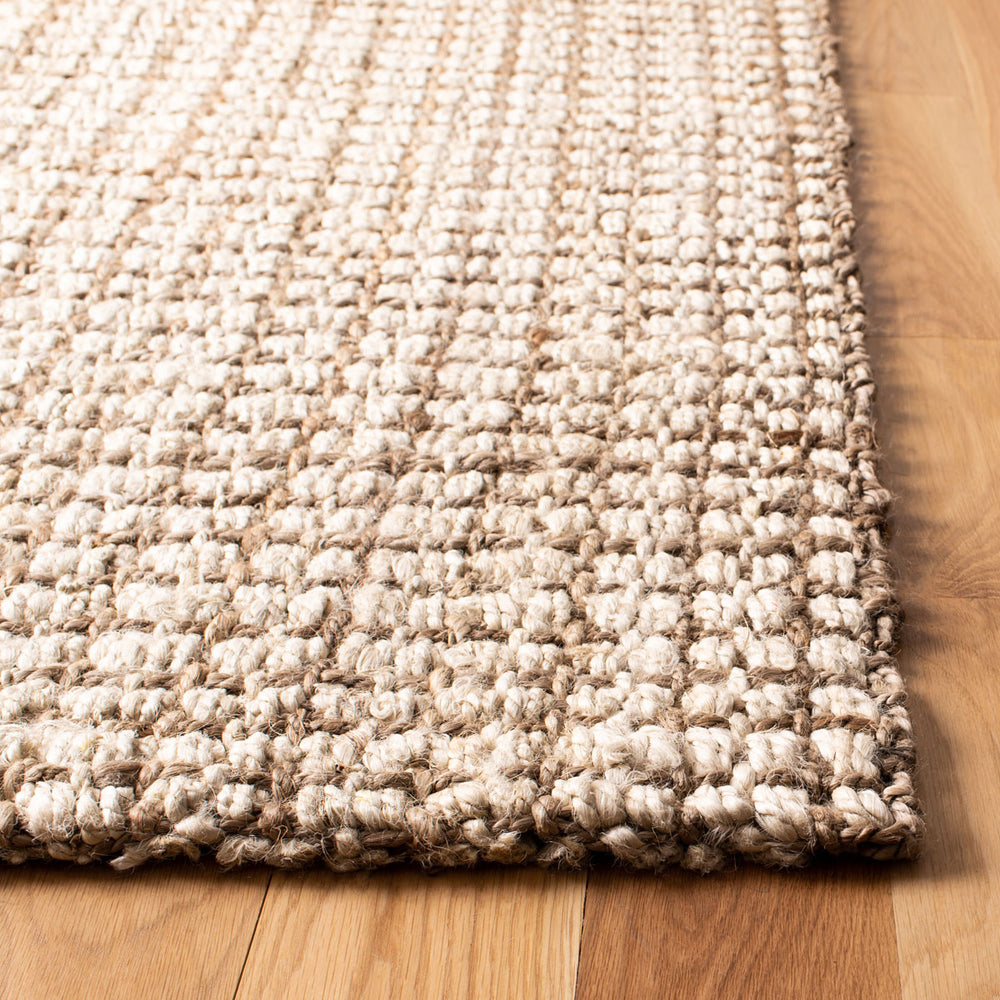 Safavieh Natural Fiber 186 Hand Loomed Jute Rug NF186A-9SQ