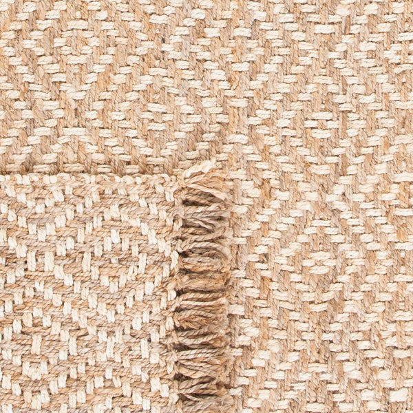 Safavieh Natural Fiber 266 Hand Woven Jute Rug NF266A-4