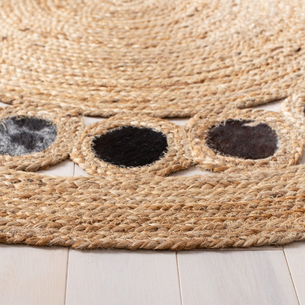 Safavieh Natural NF370 Hand Woven Rug