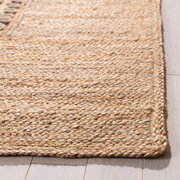 Safavieh Natural Fiber 374 Hand Woven Jute Contemporary Rug NF374B-4