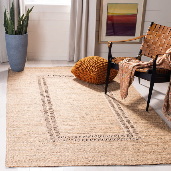 Safavieh Natural Fiber 374 Hand Woven Jute Contemporary Rug NF374B-4