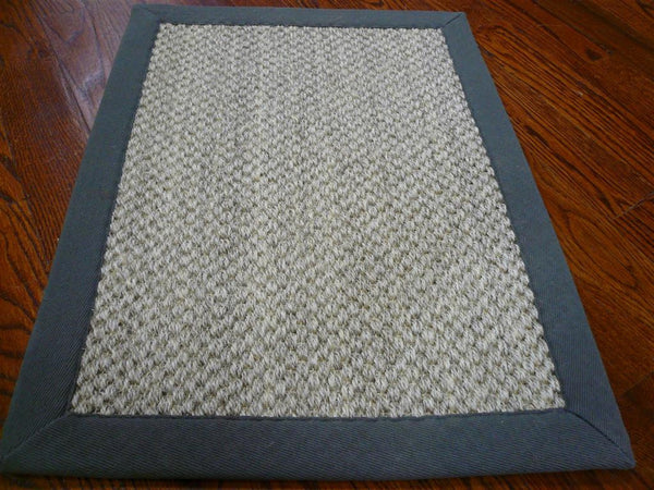 Safavieh Natural NF443 Power Loomed Rug