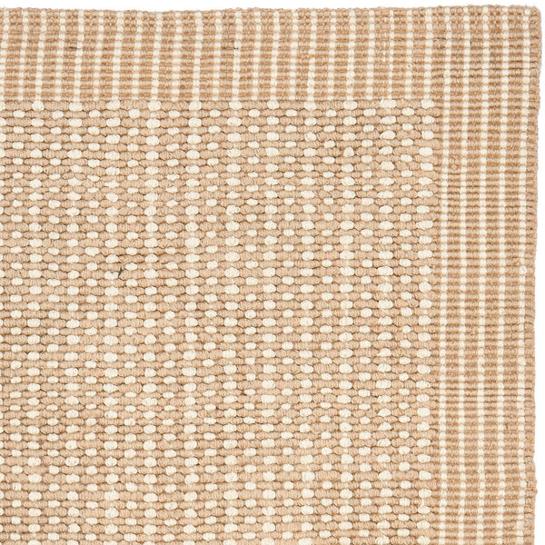 Safavieh Natural NF449 Hand Woven Rug